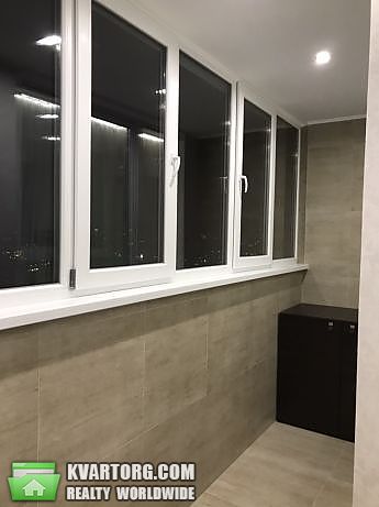 Rent out 1-room apartment. Киев,  Трутенко — photo 8