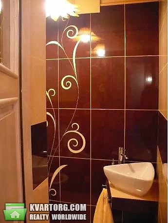 Rent out 4-room apartment. Киев,  Срибнокильская — photo 1