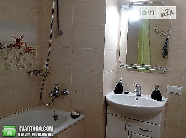 Rent out 1-room apartment. Киев,  Глушкова пр — photo 6