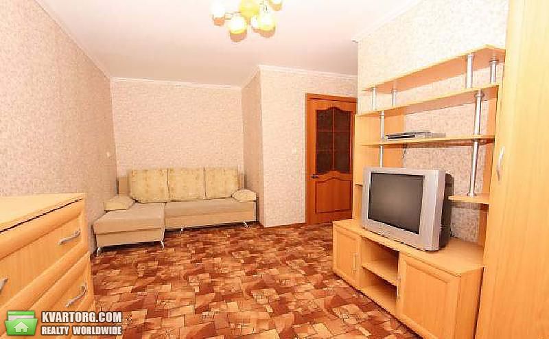 Rent out 1-room apartment. Киев, Демиевская — photo 1