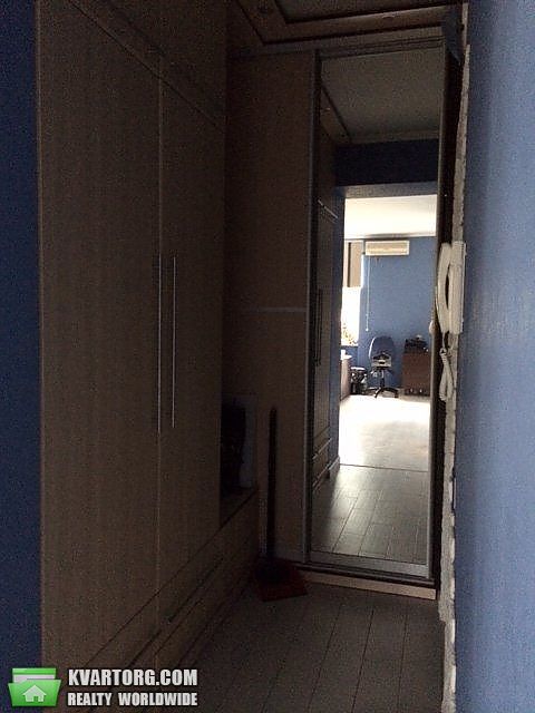 Sell 2-room apartment. Киев,  Искровская — photo 3