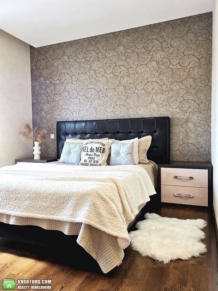Sell 2-room apartment. Киев,  Мельникова — photo 2