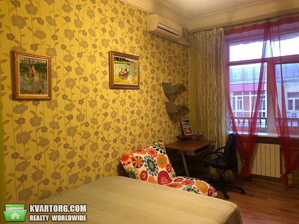 Rent out 2-room apartment. Киев,  Шелковичная — photo 4