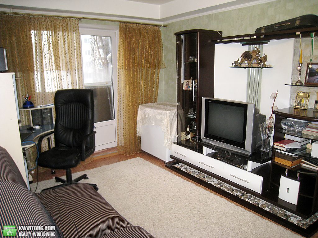 Sell 3-room apartment. Киев,  Тычины пр — photo 3
