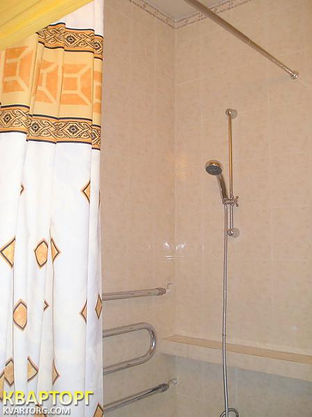 Rent out 2-room apartment. Киев, Воздухофлотский пр — photo 4