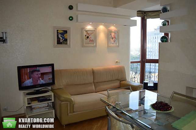 Rent out 1-room apartment. Днепропетровск, Синельниковская — photo 1