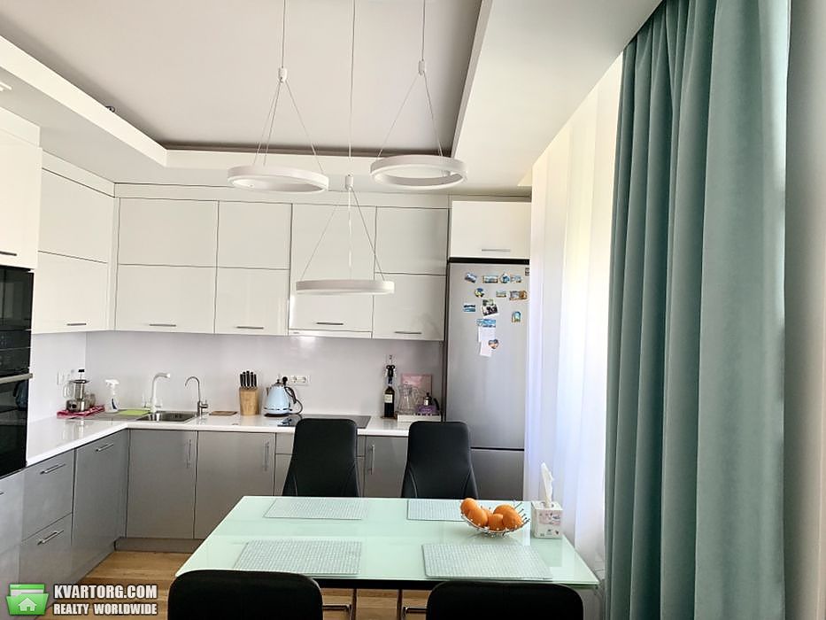 Sell 2-room apartment. Киев,  Краснопольская — photo 1
