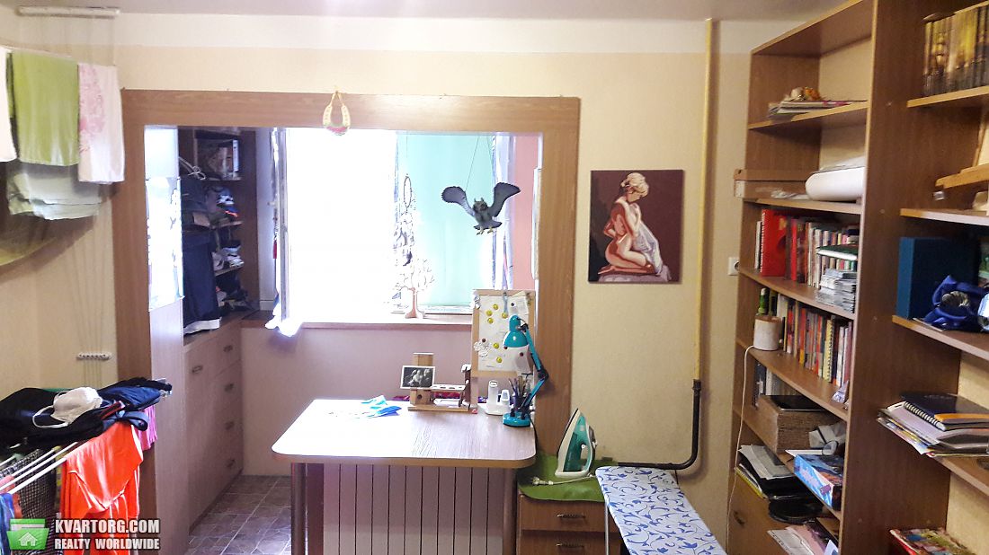 Sell 1-room apartment. Киев,  Радужная — photo 4