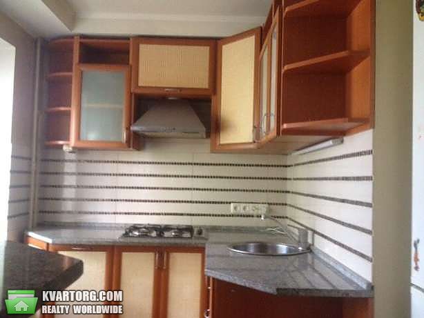 Rent out 2-room apartment. Киев,  Тычины пр — photo 8