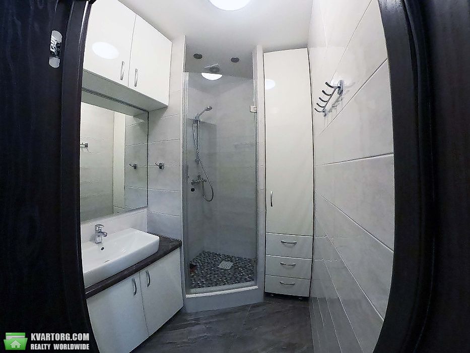 Sell 3-room apartment. Киев,  Саперно-Слободская — photo 10