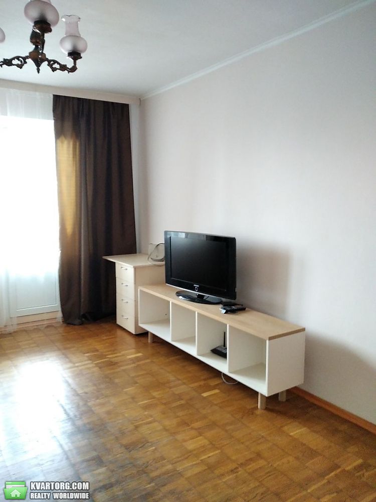 Sell 1-room apartment. Киев, М. Бажана — photo 2