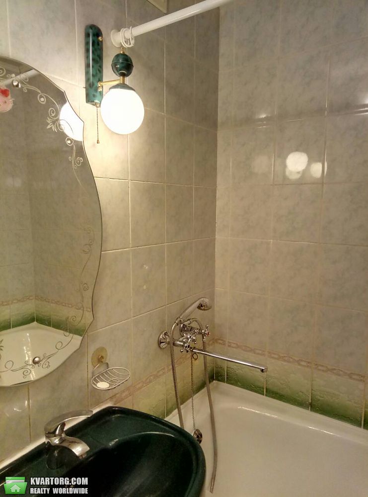 Rent out 2-room apartment. Киев,  Закревского — photo 9