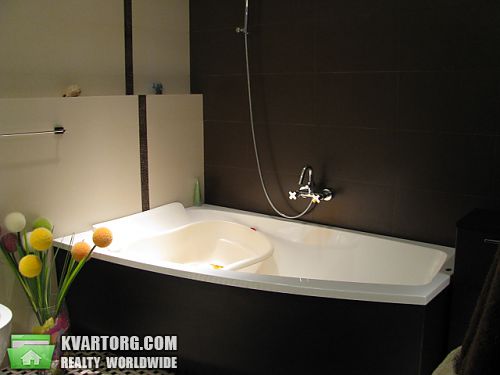 Sell 2-room apartment. Киев, Щорса ул., — photo 3