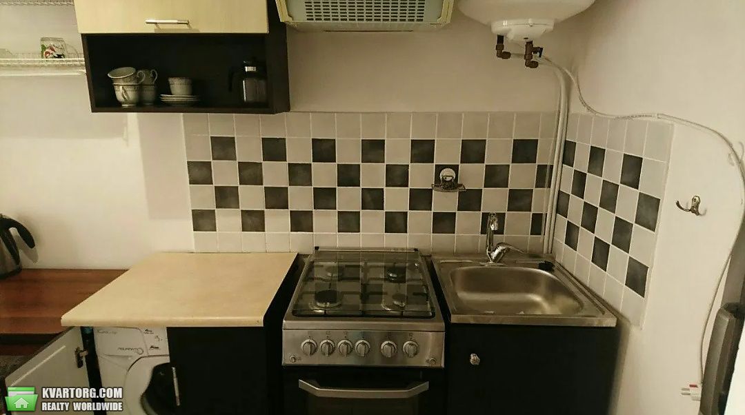 Rent out 1-room apartment. Киев, Артиллерийский пер. — photo 2