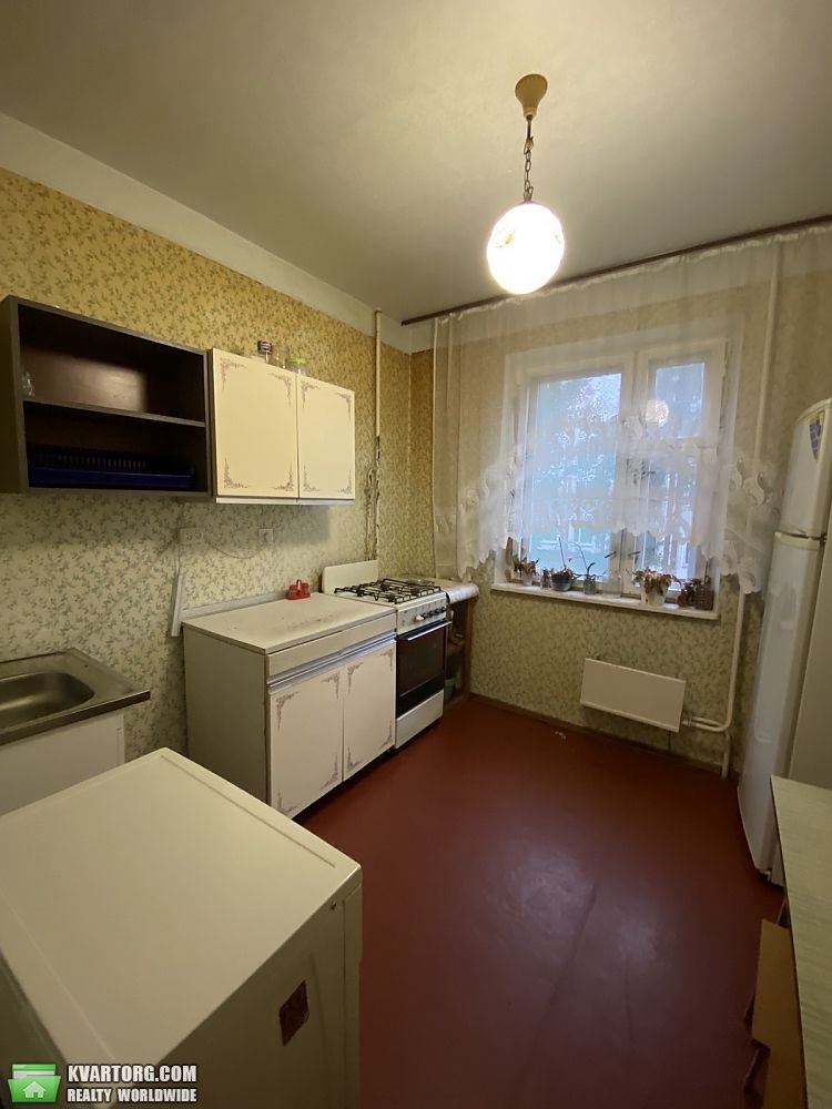 Rent out 2-room apartment. Киев, Милославська — photo 7