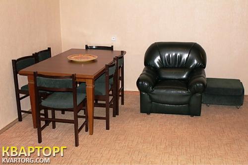 Rent out 2-room apartment. Киев,  Артема — photo 3