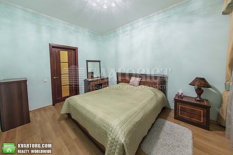 Rent out 2-room apartment. Киев,  Щорса — photo 3