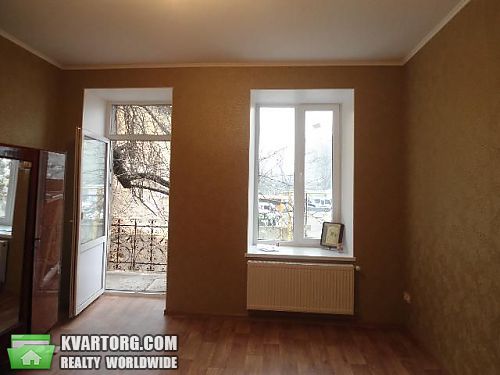 Sell 2-room apartment. Одесса, Водопроводный 1-й пер — photo 1