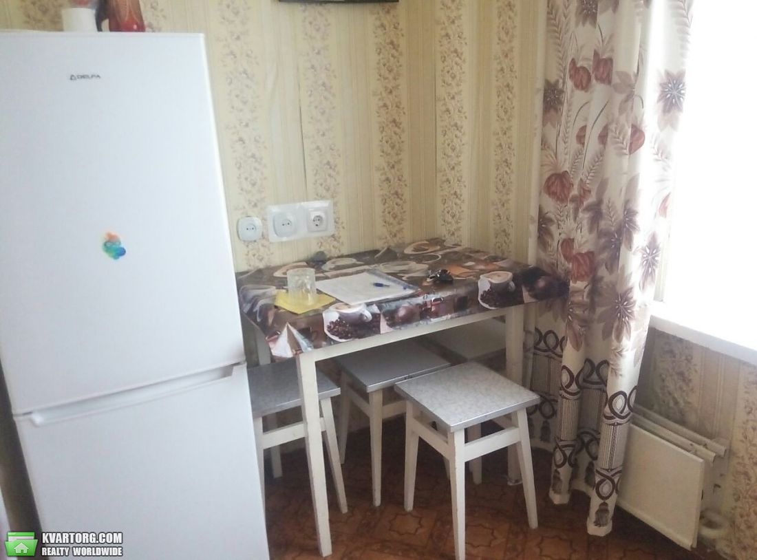 Rent out 1-room apartment. Киев,  Галицкая — photo 2
