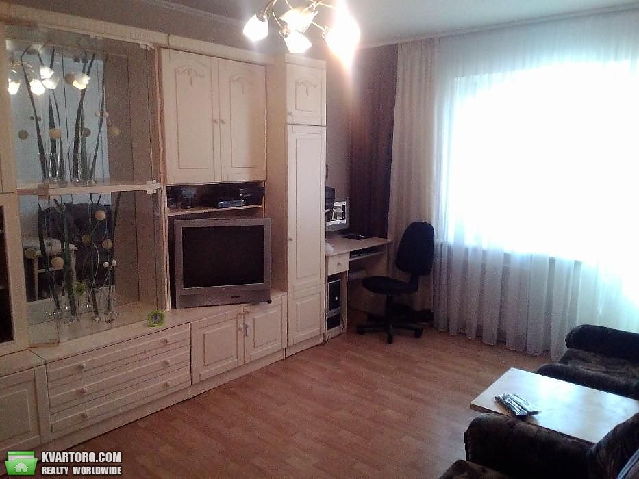 Sell 3-room apartment. Киев,  Оболонский пр — photo 1
