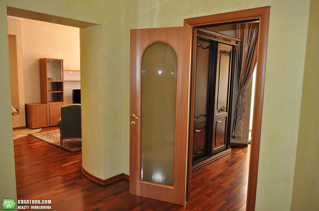 Rent out 2-room apartment. Киев, Героев Сталинграда пр — photo 6