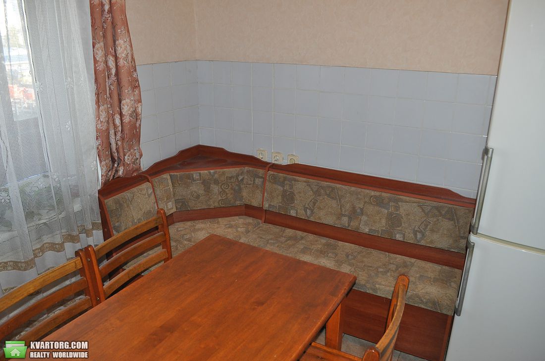 Rent out 2-room apartment. Киев,  Озерная — photo 5
