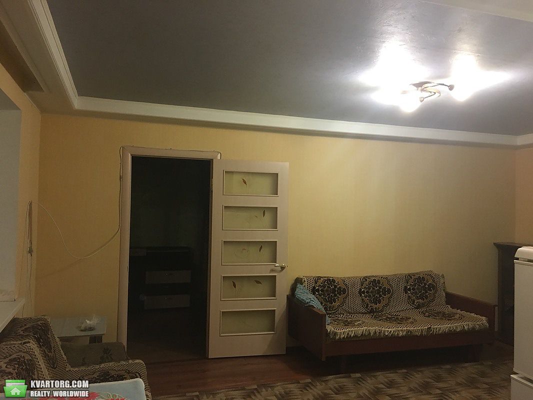 Rent out 2-room apartment. Днепропетровск,  Кирова — photo 8