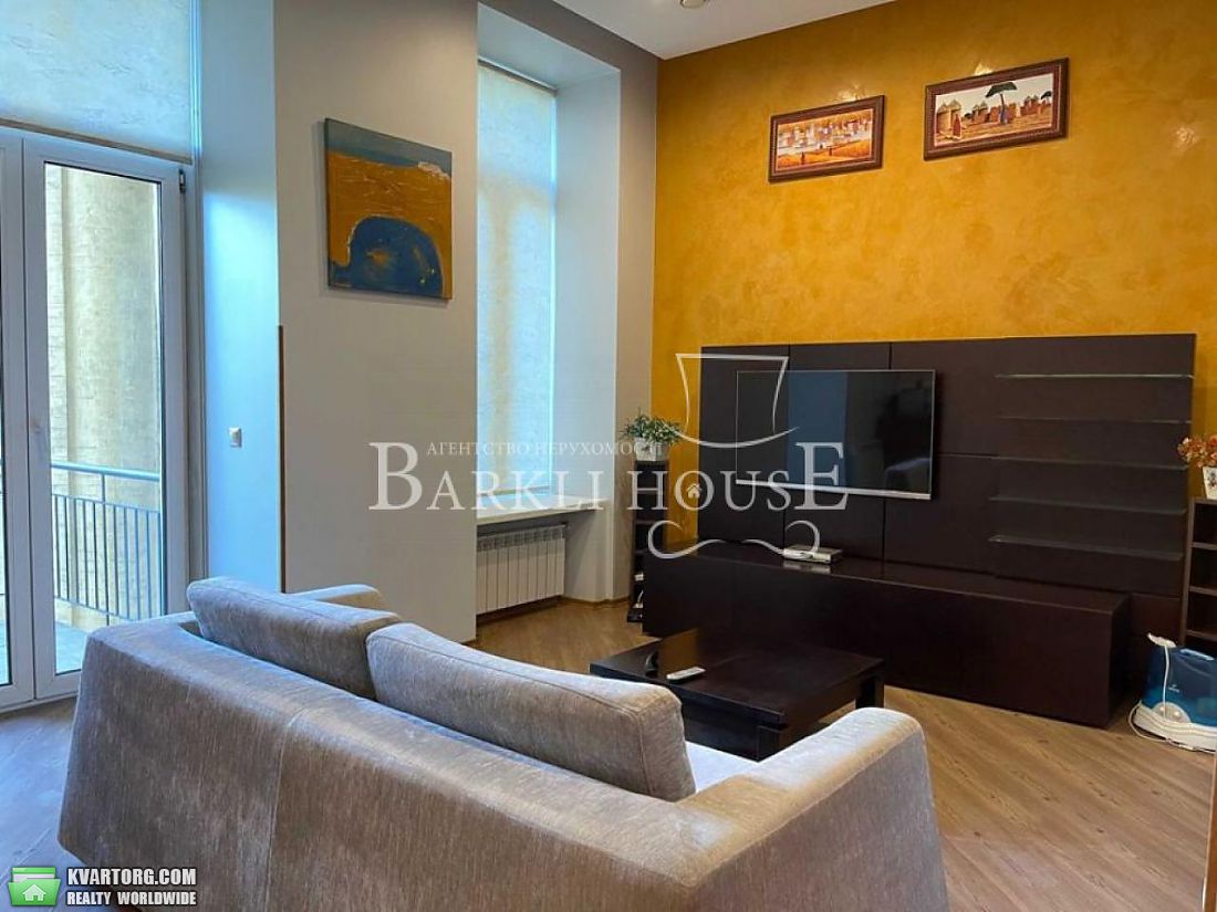 Rent out 3-room apartment. Киев,  Заньковецкой — photo 1