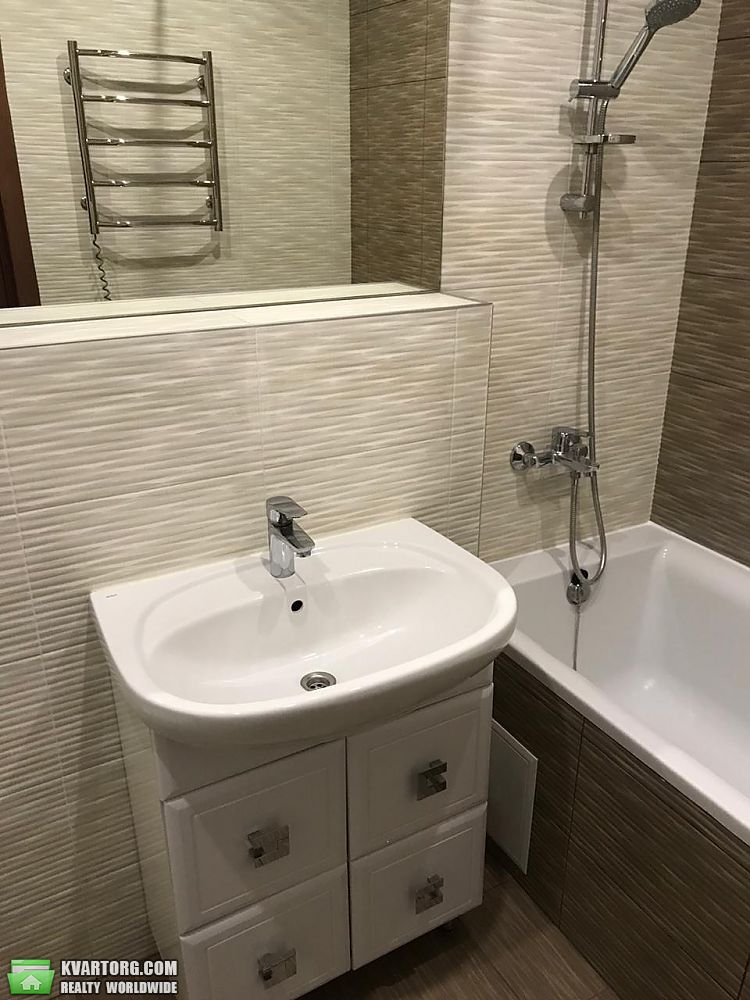 Sell 1-room apartment. Киев,  Богдановская — photo 4