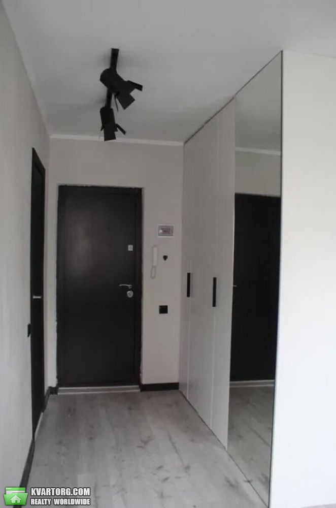 Rent out 1-room apartment. Киев, Тютюнника — photo 7