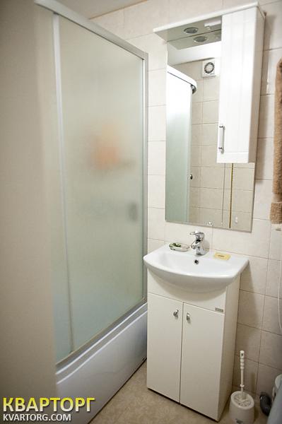 Sell 3-room apartment. Киев,  Тычины пр — photo 2