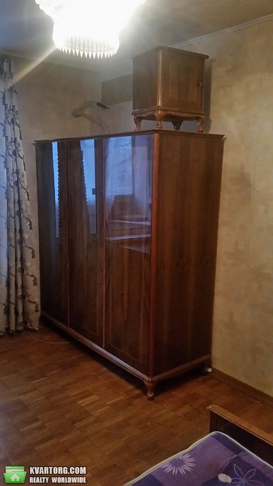 Rent out 2-room apartment. Киев, Жмаченко — photo 3