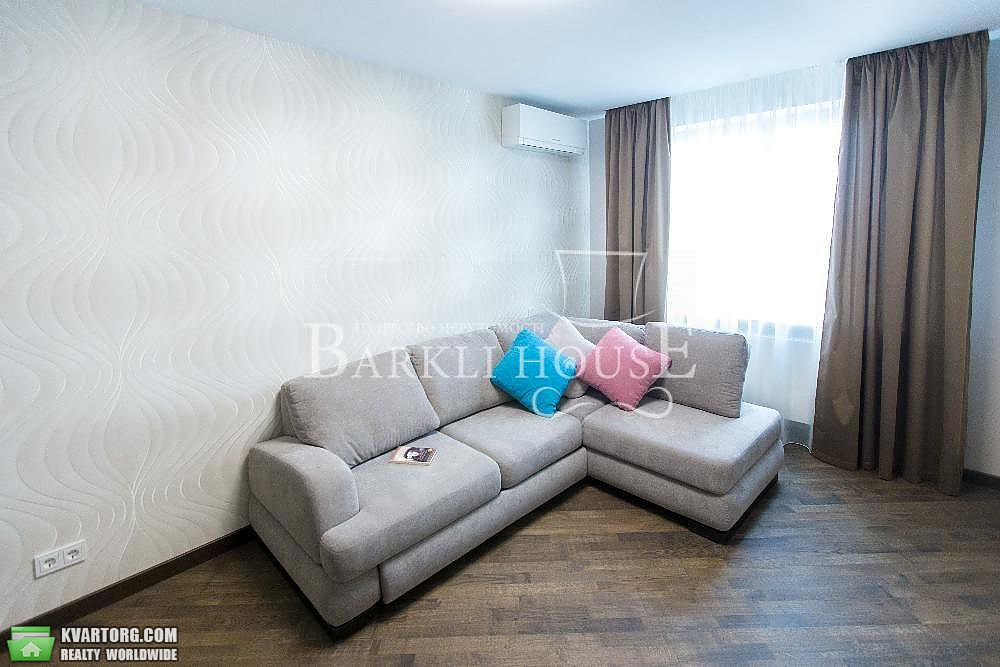 Rent out 3-room apartment. Киев,  Островского — photo 5