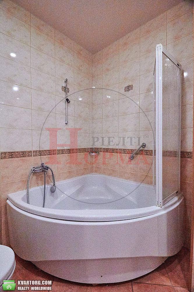 Sell 4-room apartment. Киев,  Грушевского — photo 1