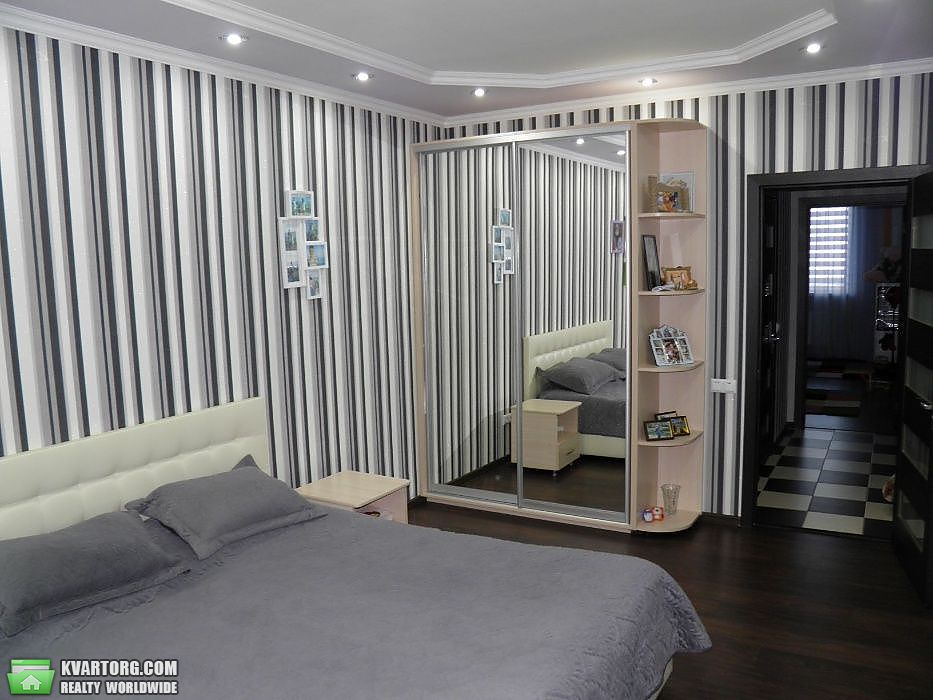 Sell 3-room apartment. Киев,  Ломоносова — photo 4