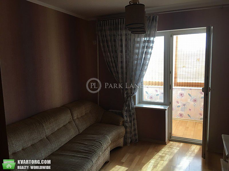 Rent out 2-room apartment. Киев,  Драйзера — photo 4