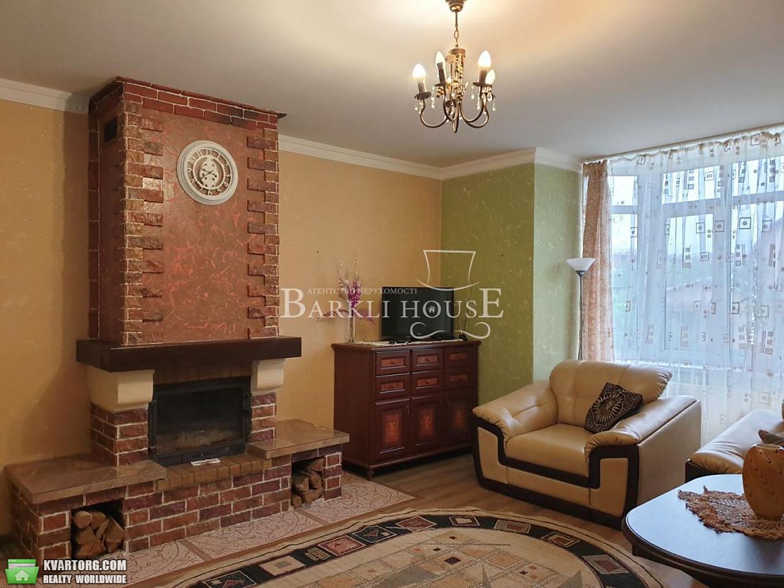 Rent out Townhouse. Киев,  Осенняя — photo 2