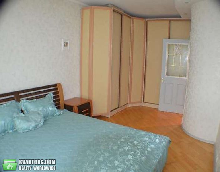 Sell 3-room apartment. Киев,  Вышгородская — photo 2