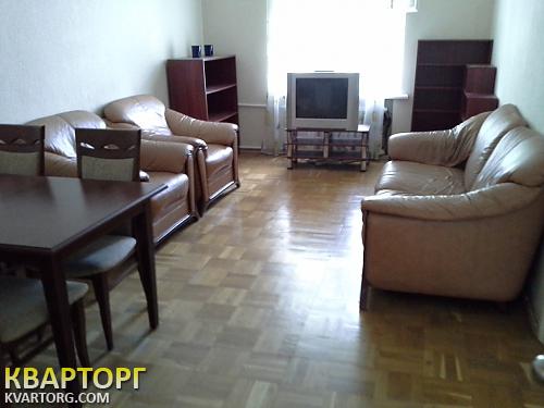 Rent out 3-room apartment. Киев,  Пугачева — photo 1