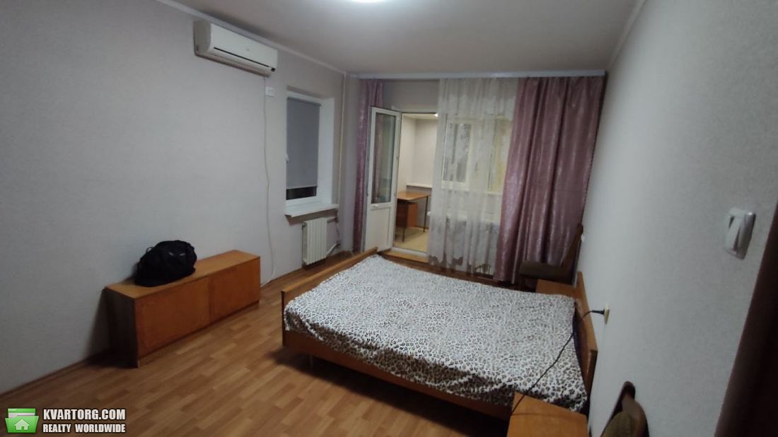 Rent out 1-room apartment. Одесса, Шишкина — photo 1