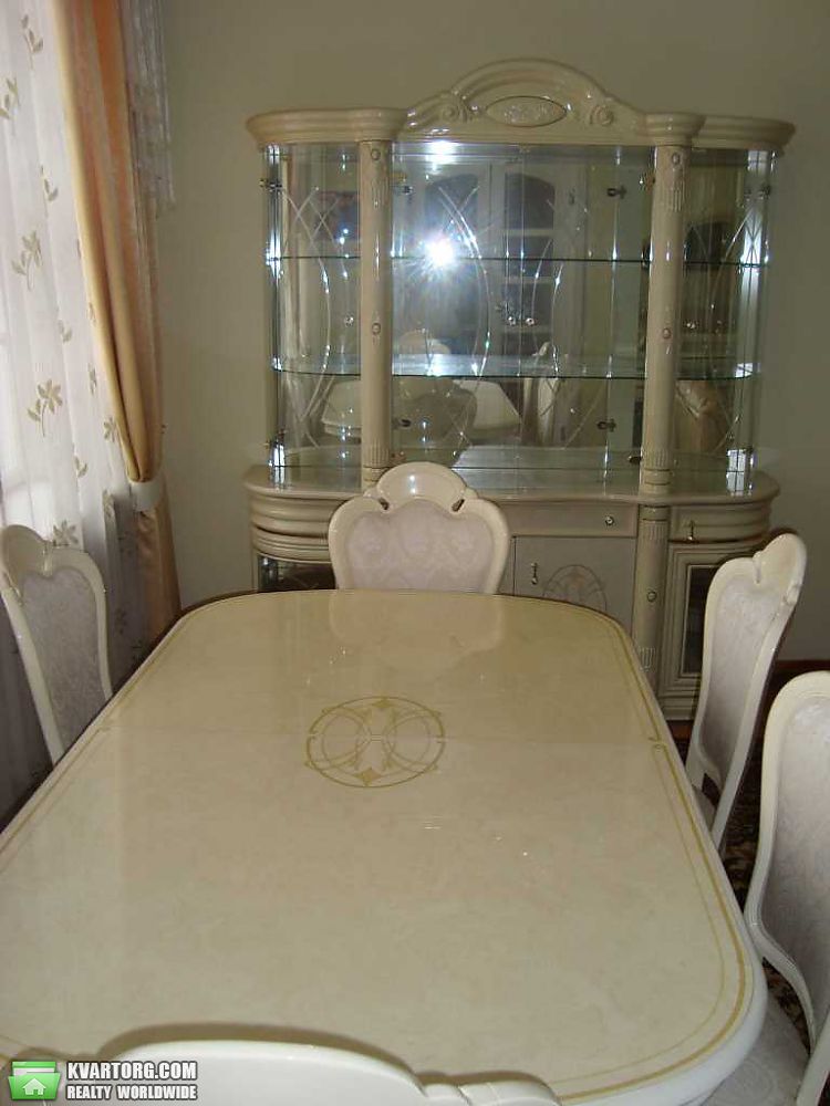 Rent out 3-room apartment. Киев, Богомольца — photo 4