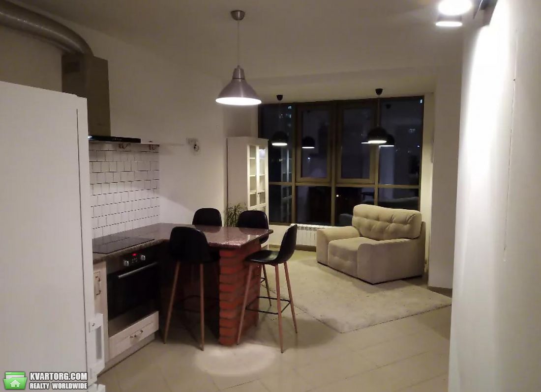 Rent out 2-room apartment. Киев, Патриарха Скрыпника — photo 1
