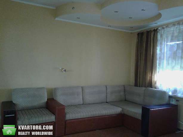 Rent out 2-room apartment. Киев,  Отрадный пр — photo 4
