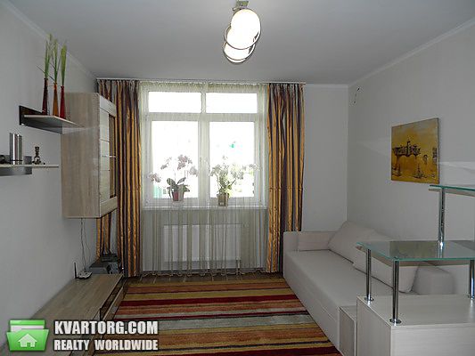 Sell 1-room apartment. Киев,  Воскресенская — photo 1