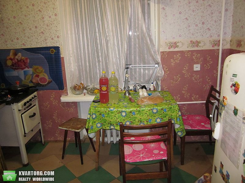 Sell 2-room apartment. Киев, Тростянецкая — photo 4