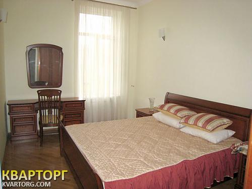Rent out 3-room apartment. Киев,  Крещатик — photo 7