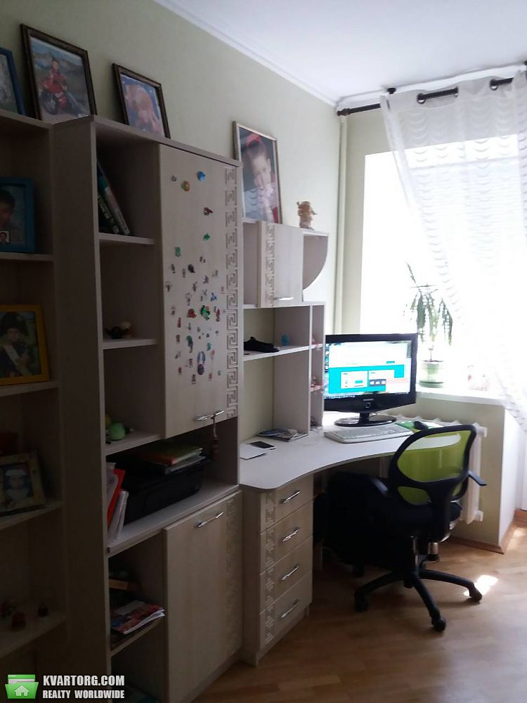 Sell 3-room apartment. Киев, Маршала Конева — photo 10