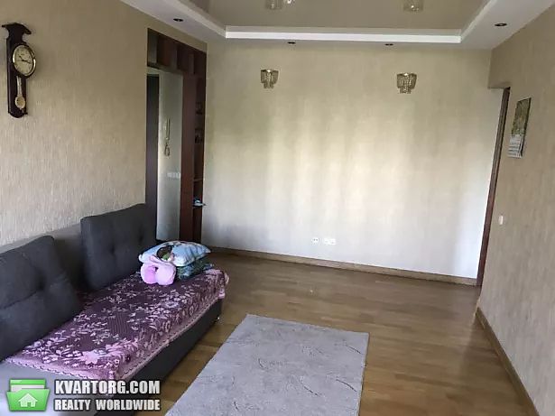 Rent out 3-room apartment. Киев,  Малышко — photo 1