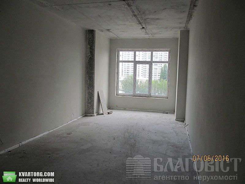 Sell 2-room apartment. Киев,  Щорса — photo 4