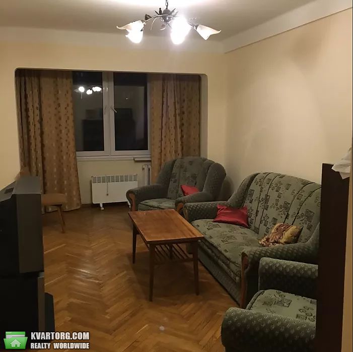 Rent out 3-room apartment. Киев,  Энтузиастов — photo 1